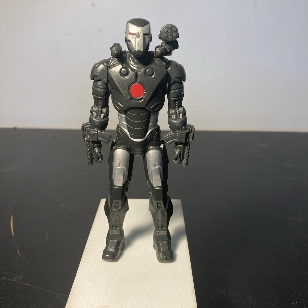 Hasbro Marvel Legends Series Deluxe 6-inch Marvel's War Machine