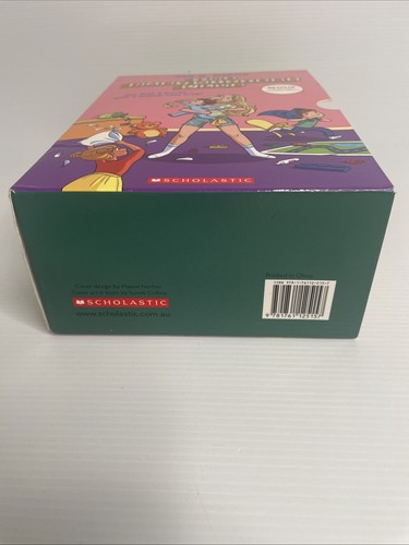 Babysitters Club 1 2 3 4 5 Books Boxset Ann M Martin Netflix - Picture 6 of 18