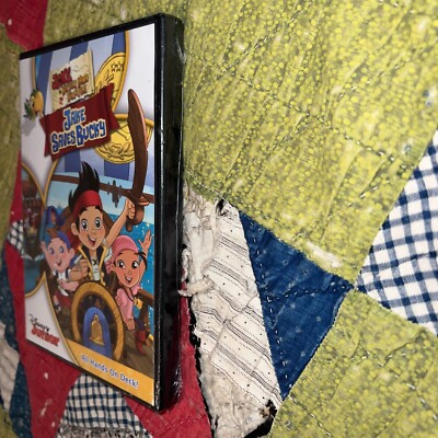 V系★NEVERLAND【HumaNOISE】type A★CD＋DVD JUNIOR JAKE AND THE NEVER LAND RESCUE - DVD - WIDESCREEN