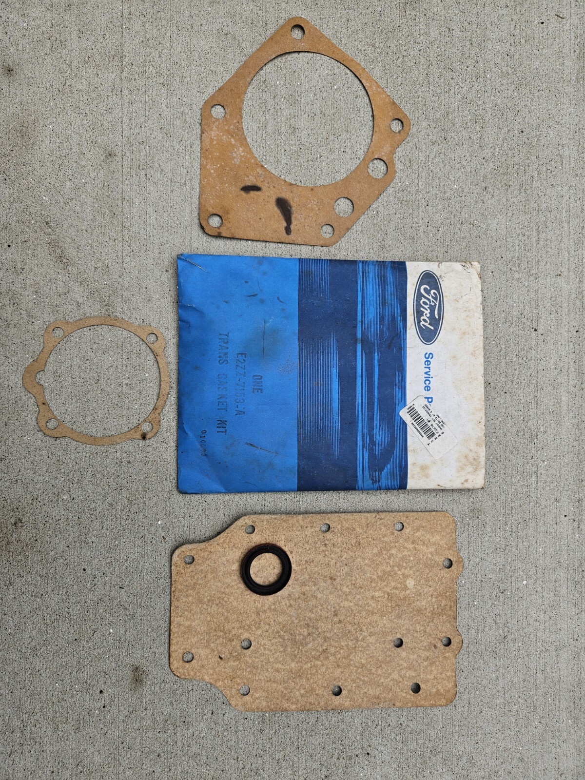Picture 2 of 8