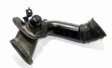 2017 MERCEDES BENZ CLA W117 Luftansaugrohr AIR INTAKE HOSE PIPE A2468300323
