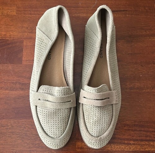 Damen-Slipper Lucky Marke neu ohne Etikett Cailin perforiertes Leder hellbraune Halbschuhe 7,5