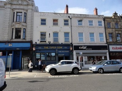 Photo 12x8 The Tipsy Cow, Sunderland Sunderland/NZ3957 Pub on Bridge Stre c2016
