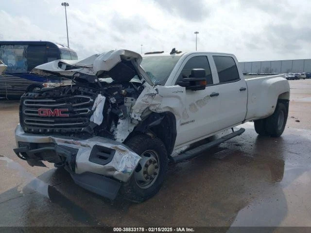 Used Front Right Door Assembly Front fits: 2018 Gmc Sierra 3500 pickup Crew Cab - Image 2 of 4