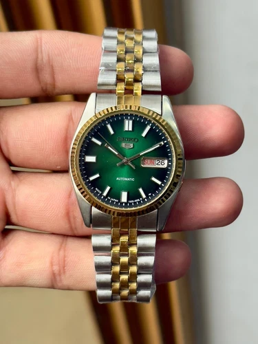 RARE SEIKO 5 SNXJ  AUTOMATIC 7009-3110 DAY/DATE 21J MEN'S WRISTWATCH JAPAN