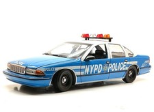 UT Models Chevrolet Caprice Limousine Bj.1996 NYPD Police 3100, 1:18, RV31