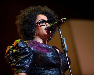 Jill Scott performs at the 2010 Essence Music Festival at the Loui- Old Photo