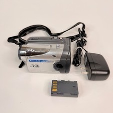 JVC GR-DA30U MiniDV Camcorder W/ Charger  Battery Bundle - Tested Working 
