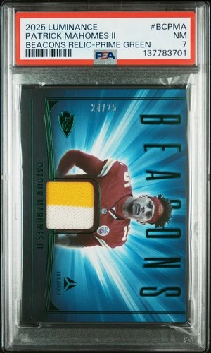 2025 PANINI LUMINANCE BEACONS RELICS PRIME GREEN PATRICK MAHOMES II 24/25 PSA 7