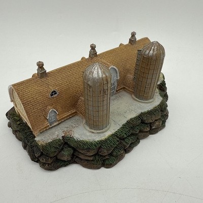 Ertl Collectibles Preserving America's Rural Heritage #5 Arch Roofed Stone Barn