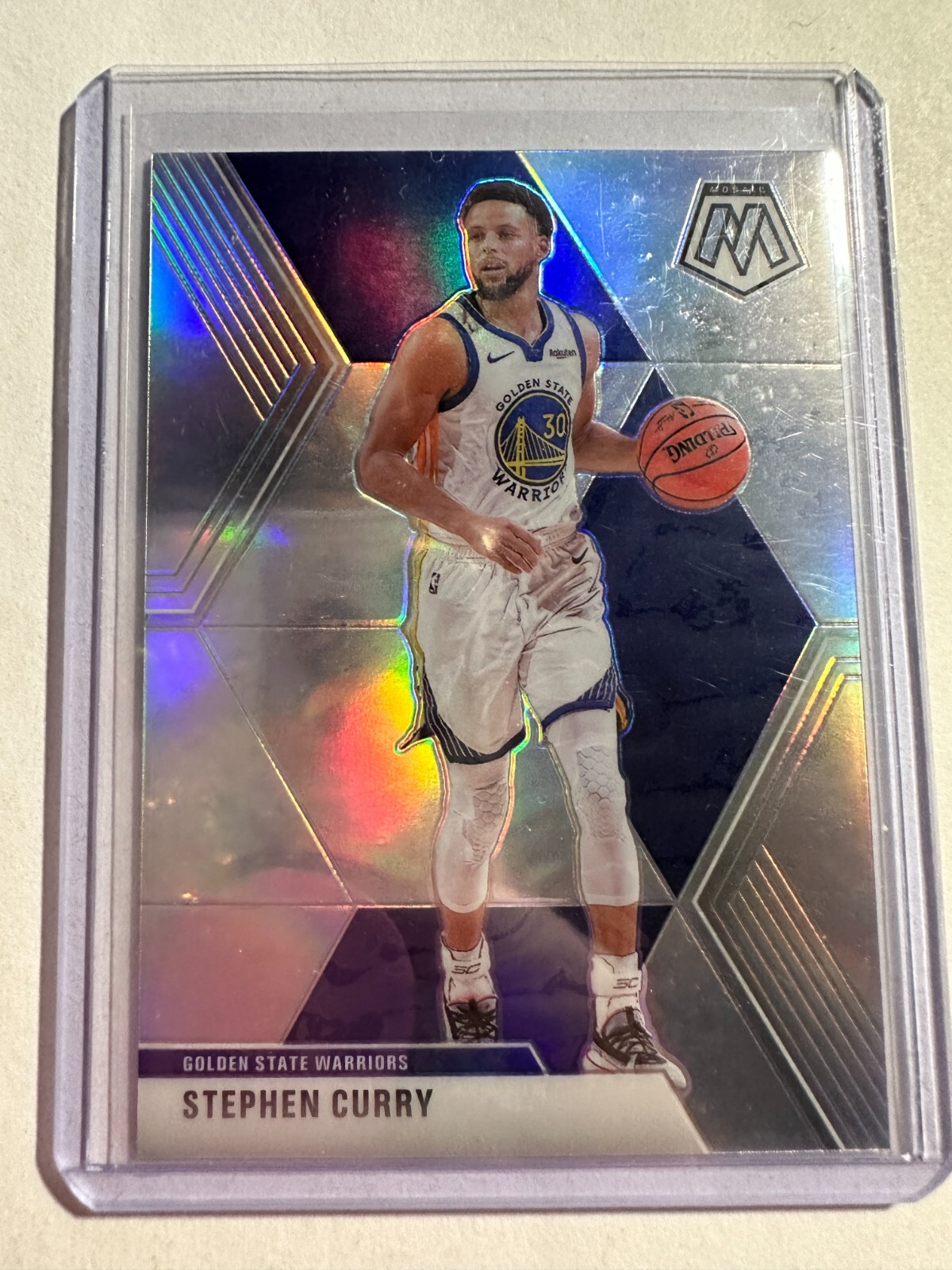 K73,106 - 2019-20 Panini Mosaic Silver #70 Stephen Curry