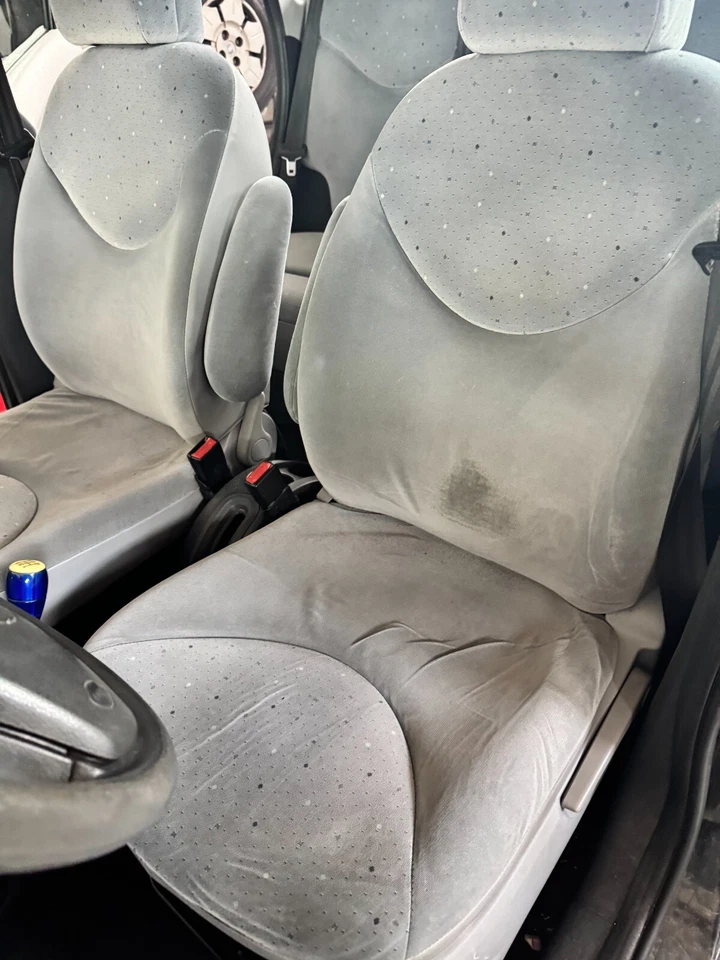 884547 SEDILE ANTERIORE LATO SINISTRO GUIDA CITROEN C3 1.4 50KW 5P D 5M (2005) R - Immagine 2 di 2