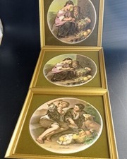 Tris quadretti con soggetti su ceramica inglese Harleigh China anni 70'. Cornic