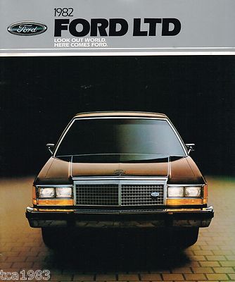 1982 Ford LTD Brochure / Catalog: CROWN VICTORIA,COUNTRY SQUIRE