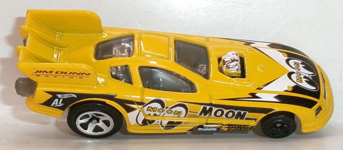 LOOSE 2024 HOT WHEELS 1:64 MOONEYES '10 FORD MUSTANG FUNNY CAR
