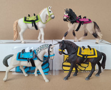 Schleich Pferde mit Zubehör