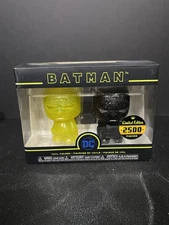 FUNKO HIKARI XS BATMAN 2PACK  LE 2500 PCS JAPANESE VINYL