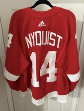Detroit Red Wings Gustav Nyquist game worn jersey (Red Kelly patch)