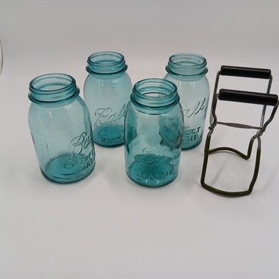 Set of 4 BALL Perfect Mason Quart Blue Fruit Jars No Lids 1923-1933 w / Grabber