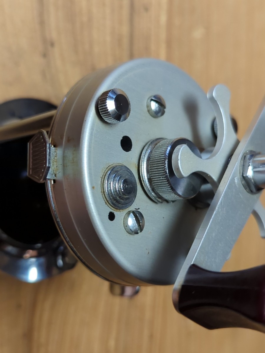 リール DAM QUICK 800 Champion D.A.M. Quick 800B Champion - High