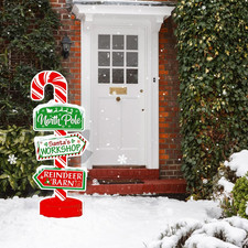5 Pieces Christmas North Pole Yard Signs Xmas Hanging Street Sign Winter Party Y