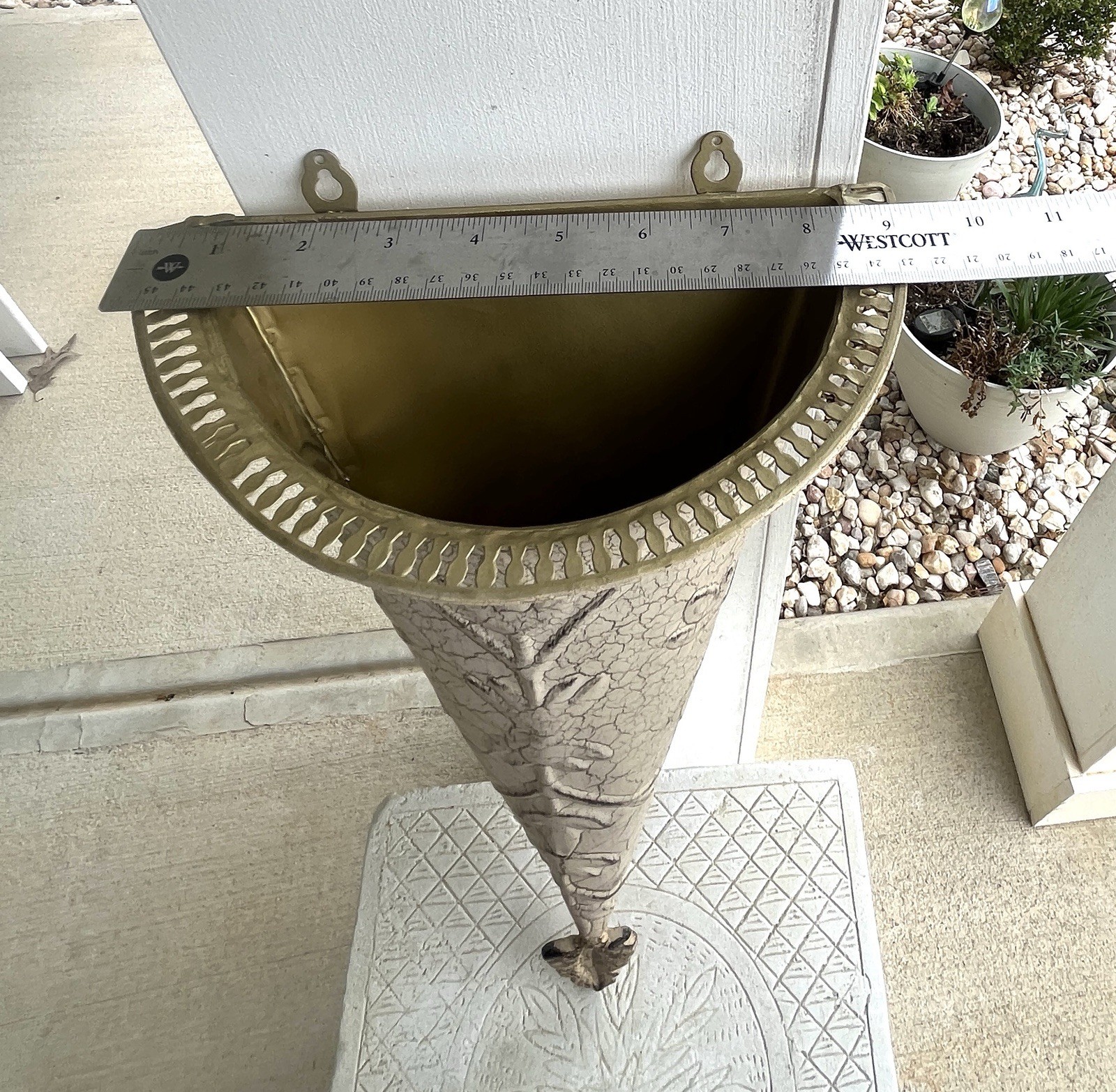 French Country Distressed Wall Pocket Vase Sconce Home Decor Cream Vtg Decor