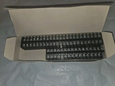 NEW LOT OF 39 GENUINE IDEC BNH15LW TERMINAL BLOCKS