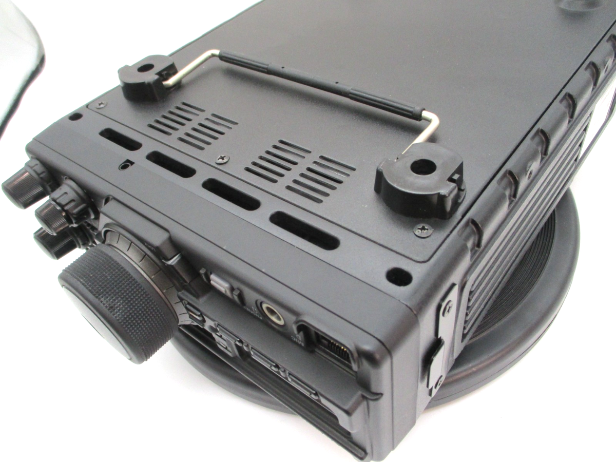 YAESU FT-897D 100W HF/50/144/430MHz transceiver Ham Radio | eBay