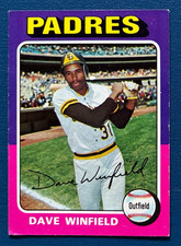 1975 Topps Baseball #61 HOF Dave Winfield 2nd Year - San Diego Padres - EX-MT