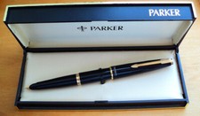 PARKER   45 COLLEGE DE LUXE  , in BLACK/GOLD , ENGLAND ca. 1965 !