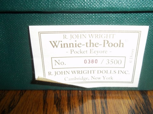 Limited Ed NEW in Box R. J. WRIGHT Pocket EEYORE #380/3500 AUTOGRAPHED & COA - Picture 6 of 8