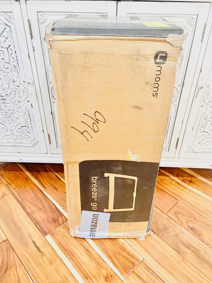 Parque de viaje portátil 4moms Breeze GO, para bebé, bebé y niño pequeño, fácil Foto 2 de 3