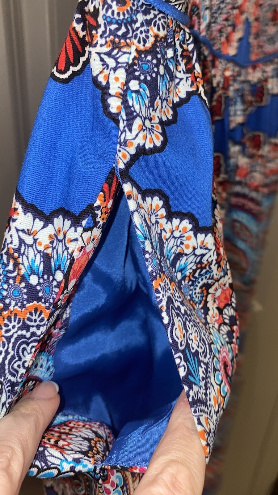 Maggy London BejeweledLIKE Print (no jewels), V neck… Gem