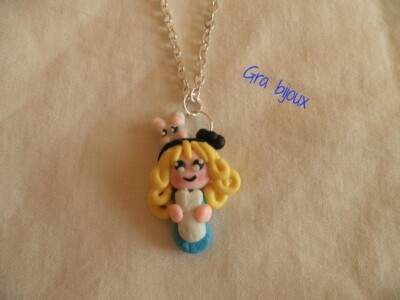 Fimo Doll Alice Polymer Pasta Halskette