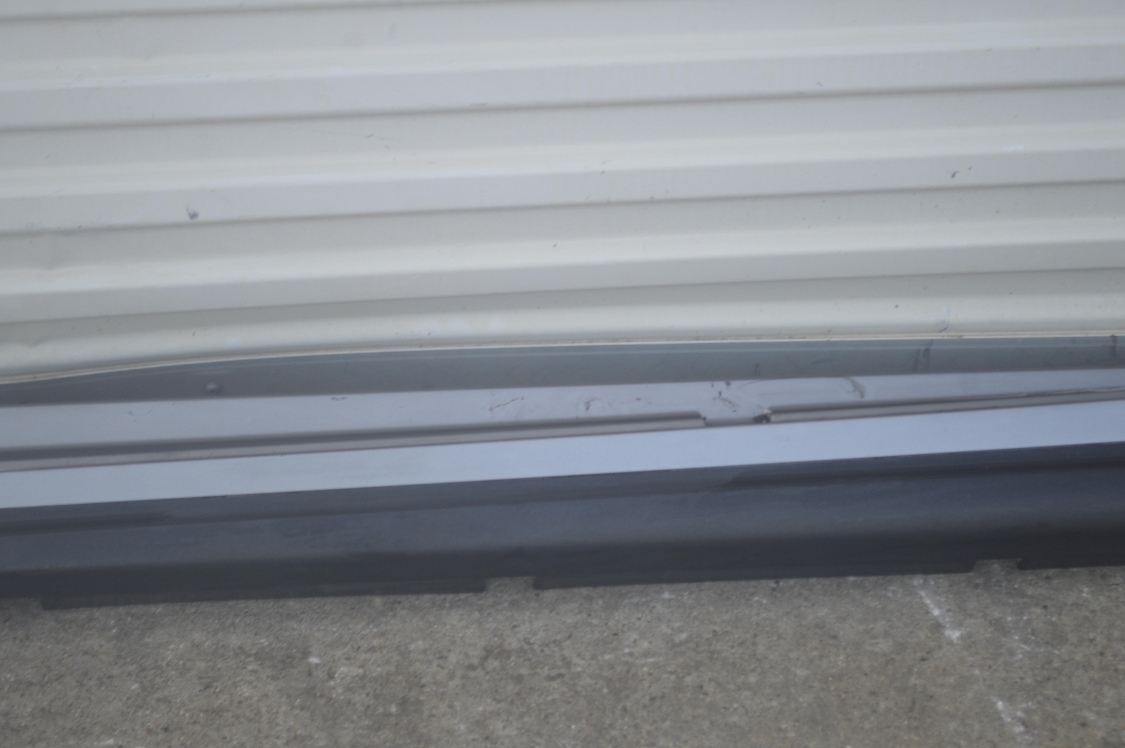 2014-2019 MASERATI GHIBLI LEFT DRIVER SIDE ROCKER MOLDING PANEL COVER OEM
