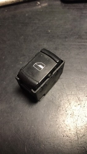 Neuer Taster Fensterheberschalter 3B0959855B für VW Golf Jetta Passat