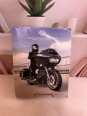 Harley Davidson Genuine Motor Parts Accessories Catalog 94500332 Book 2022
