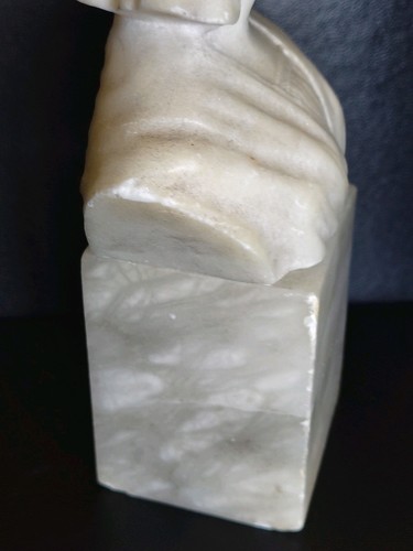 A Calendi 19th Century Small Carved Alabaster Bust Of A Beautiful Italian Maiden - Picture 11 of 21