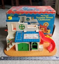 Fisher Price 1976 Vintage Sesame Street Clubhouse Playhouse Original Box