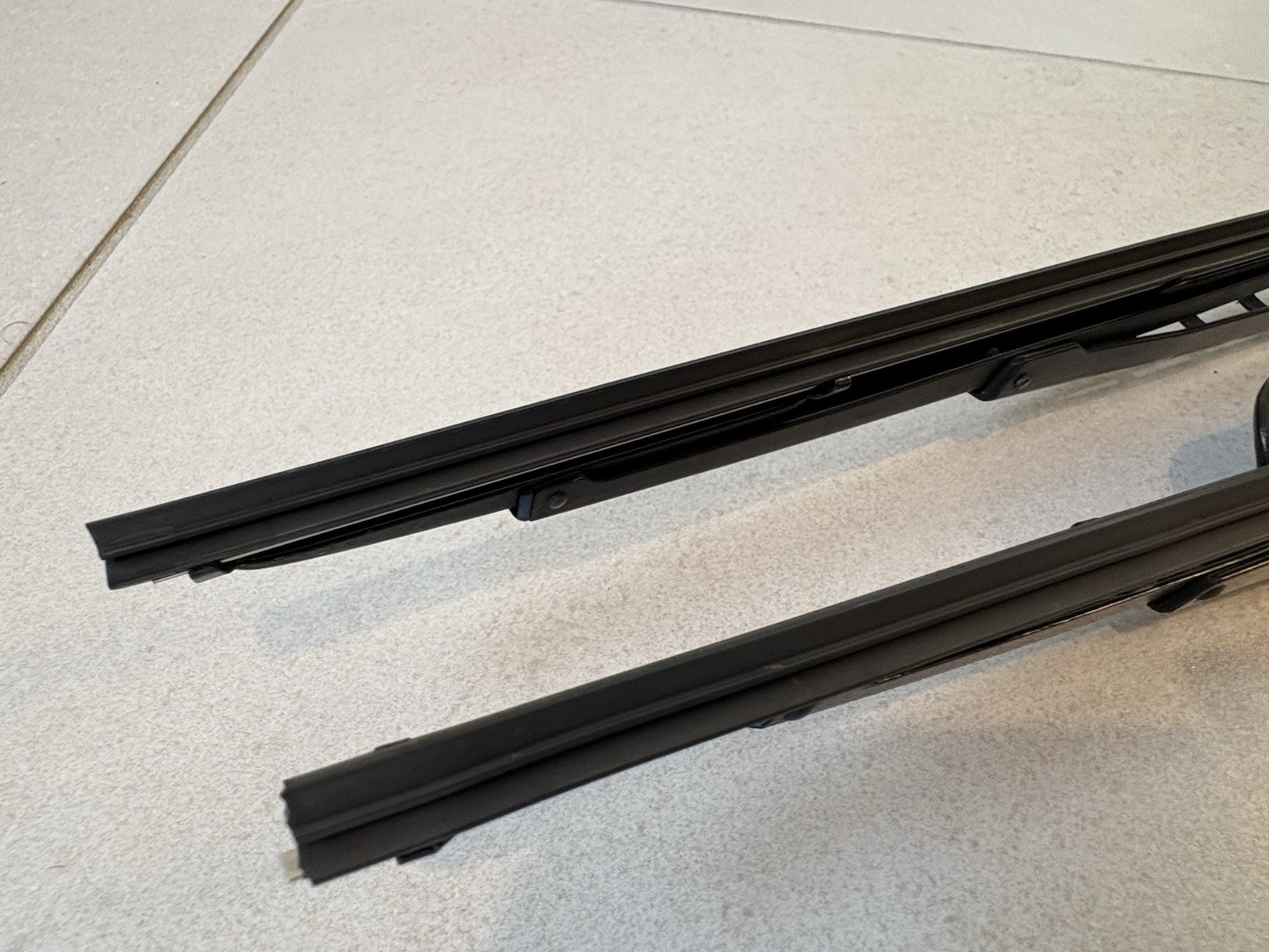 Ferrari 456M 456GT Original Bosch wiper blades