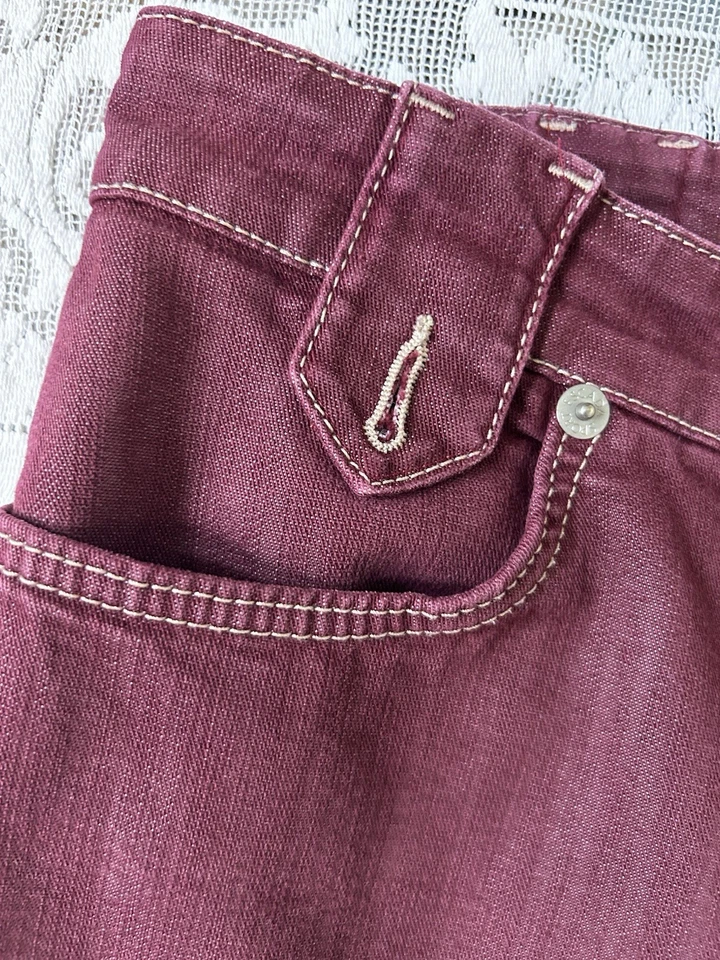 Pantalones Escada Sport Linda Granate con Costuras en Contraste Talla 42 Costuras en Bolsillo  Foto 2 de 4