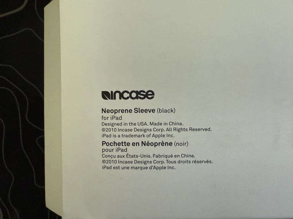 INCASE Neoprene Sleeve for iPad 1 & iPad 2 Black - NEW - LEGACY ITEM - Image 3 of 3