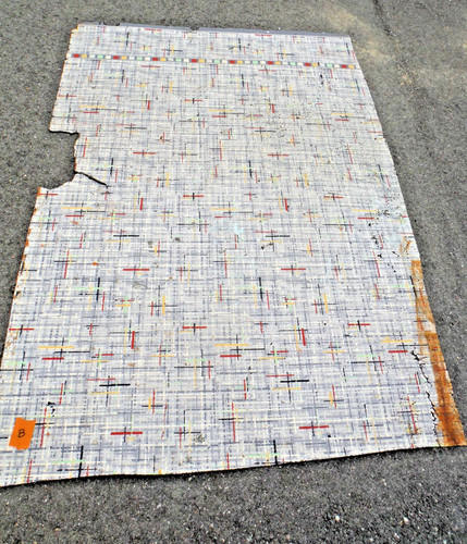 VINTAGE~LINOLEUM FLOORING~LARGE PIECE~46"x66"~1950-60~MOVIE SET~MCM~GRAY GRID B