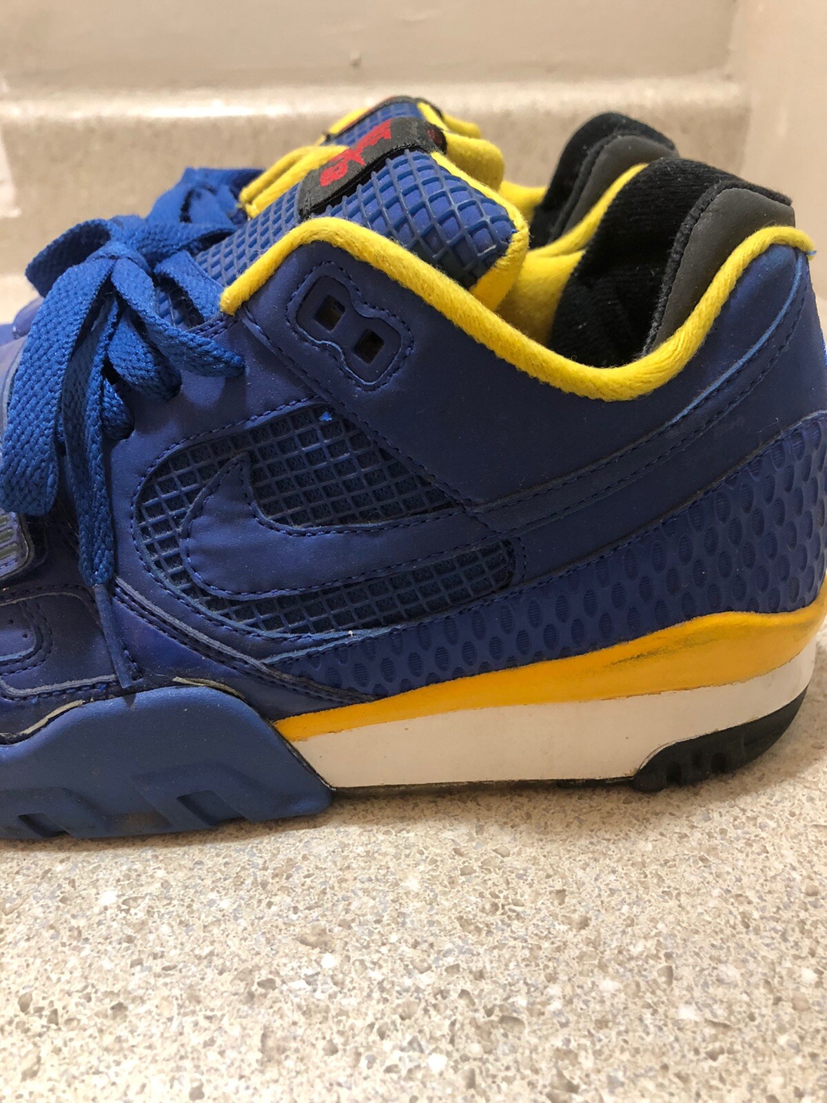 supreme air trainer 2