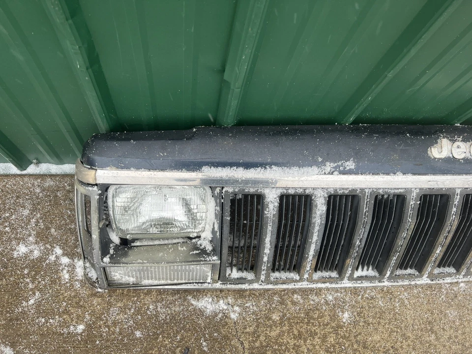 JEEP CHEROKEE/COMANCHE XJ MONTAJE PANEL CABEZAL LENTES ESQUINEROS FALTANTES 1984-1992 Foto 2 de 4