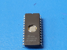  1 PC MCM68766C35 MOT 8BIT UV ERASABLE PROM CDIP-24