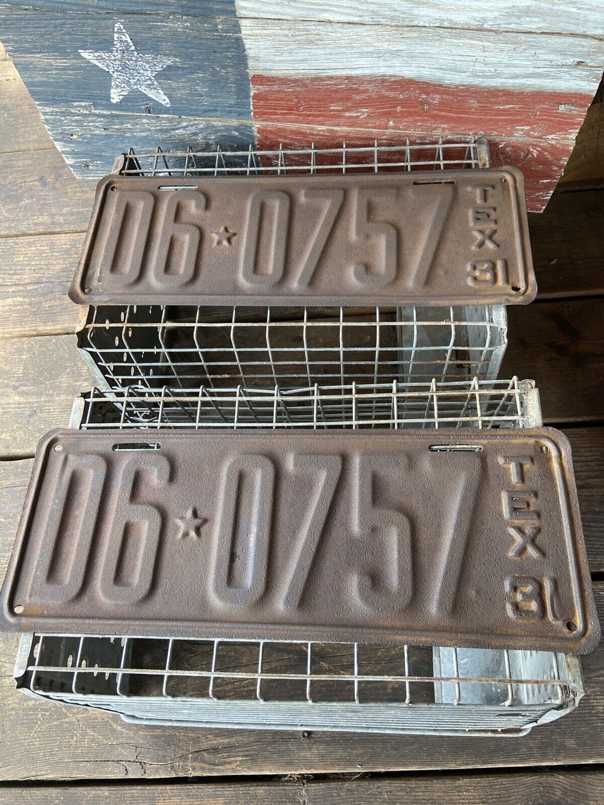 Pair of 1931 Vintage Rustic Original Texas License Plates D60757 Specjalna cena specjalna cena
