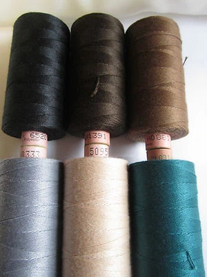 (00,2 € / 1 m) 300 m Marken Nähgarn von Amann / Saba Stärke 30 Farbauswahl