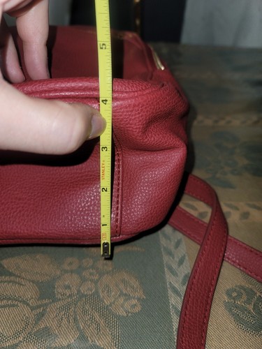Tommy Hilfiger Women's Backpack Dark Red Faux Leather excellent - Picture 7 of 11