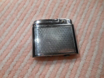 Briquet ancien à gaz patent pierre - Photo 1/4